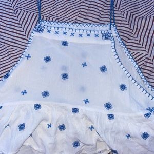 White and blue crop top